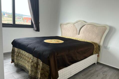 Amazing Unique Corner 2 Bedroom Penthouse with Sea View fully furnished to a High Standard Image 9999