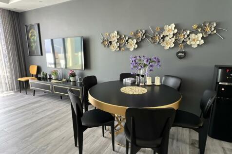 Amazing Unique Corner 2 Bedroom Penthouse with Sea View fully furnished to a High Standard Image 9999