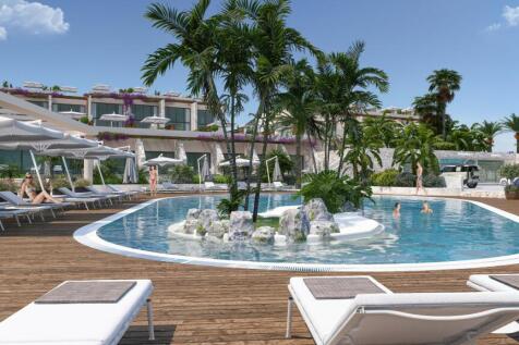 Stunning 1&#43;1 Garden Apartment with common pools with sea view Image 9999