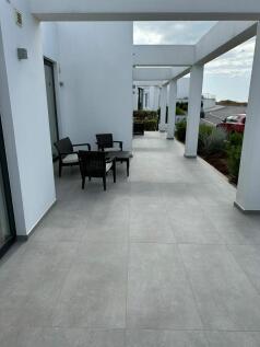 Amazing 2 Bedroom Garden Apt with Roof terrace and Garden Terrace with clear sea views Image 9999