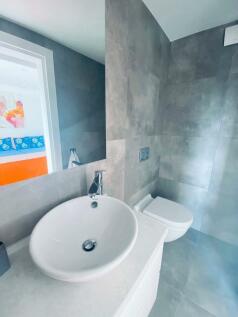  2 Bedroom Loft Penthouse Fully Furnished Image 96