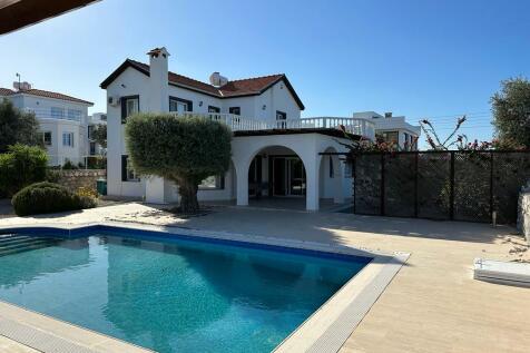 Luxury 4 Bedroom Seaview Villa in Esentepe Image 84