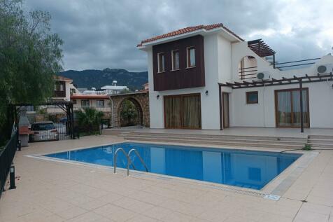 Amazing Traditional 3 Bedroom Villa in popular Karaagac Village Image 83