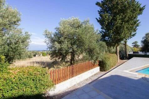 3 bedroom resale villa &#43; 8m x 4m overflow pool &#43; air conditioning &#43; central heating &#43; large roof terrace  Image 9999