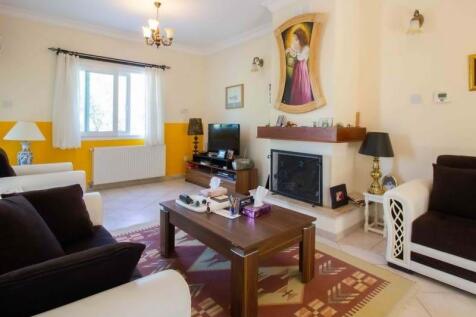 3 bedroom resale villa &#43; 8m x 4m overflow pool &#43; air conditioning &#43; central heating &#43; large roof terrace  Image 9999