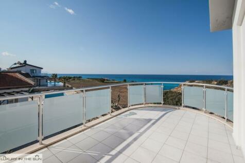 A Tranquil Retreat Villa with Breathtaking Views Image 9999 9