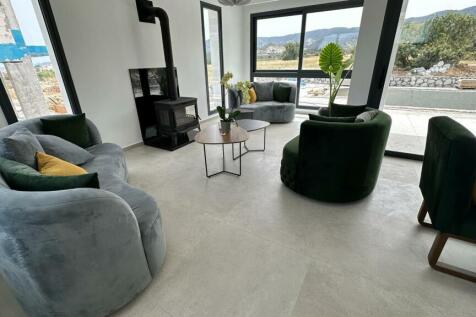 LAST 4 UNITS Stunning Marina Park Villa with incredible 360 degree Sea and Mountain Views Image 9999 7