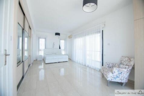 Luxurious Stand-Alone Villa in Esentepe with Private Pool and Sea Views Image 9999 16