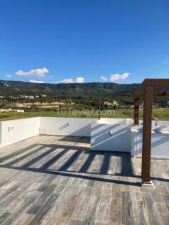 Luxury 3 Bed Bungalow on Boutique Development with clear Sea View Image 9999 10