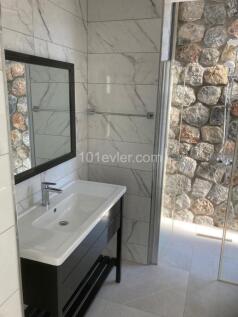 Luxury 3 Bed Bungalow on Boutique Development with clear Sea View Image 9999 13