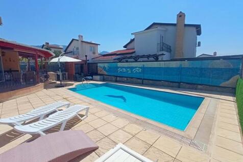 4 bedroom villa &#43; 8m x 4m swimming pool &#43; air conditioning &#43; under floor heating &#43; sauna &#43; Title deeds in the owner?s name VAT paid Image 9999 48