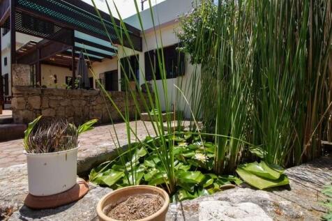 3 bedroom traditional villa &#43; central heating &#43; air conditioning &#43; amazing sea views &amp; mountain views &#43; Title deed in the owner?s name VAT paid Image 9999 24