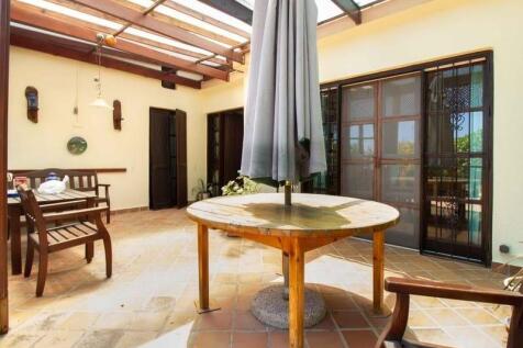 3 bedroom traditional villa &#43; central heating &#43; air conditioning &#43; amazing sea views &amp; mountain views &#43; Title deed in the owner?s name VAT paid Image 9999 50