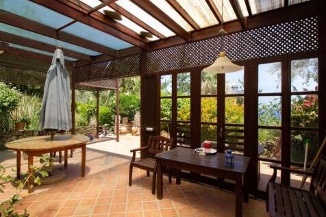3 bedroom traditional villa &#43; central heating &#43; air conditioning &#43; amazing sea views &amp; mountain views &#43; Title deed in the owner?s name VAT paid Image 9999 3