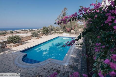 Amazing 3/5 Bedroom Fully Furnished Villa with Large Plot and Elevated Views Image 9999 22