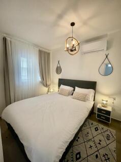Sea View 1 Bedroom Apartment Fully Furnished with Private Beaches and Facilities onsite Image 9999 12