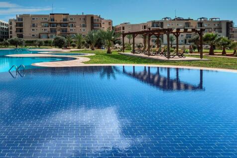 Sea View 1 Bedroom Apartment Fully Furnished with Private Beaches and Facilities onsite Image 84 3