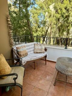 Luxurious 3-Bedroom Apartment in Kucuk Erenkoy with Modern Amenities and Stunning Outdoor Spaces Image 9999 4