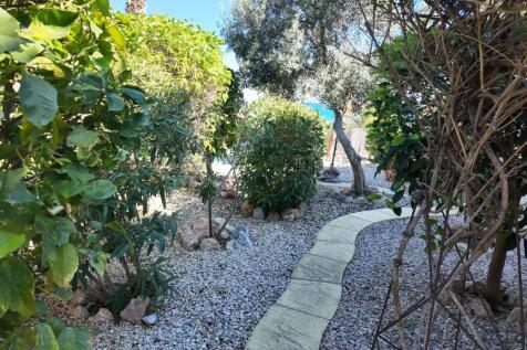 3 Bedroom Villa in Bahceli with Stunning Mountain and Sea Views Image 9999 4