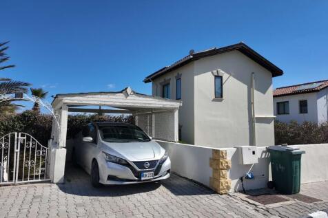 3 Bedroom Villa in Bahceli with Stunning Mountain and Sea Views Image 9999 2