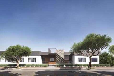 Stunning 3 Bedroom Apartment with the tranquility of nature Image 9999 6