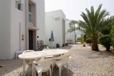 3 bedroom terrace house &#43; fully furnished &#43; 18m x 6m communal pool &#43; air conditioning &#43; kitchen appliances &#43; Title deed in the owners name VAT paid Image 9999 16