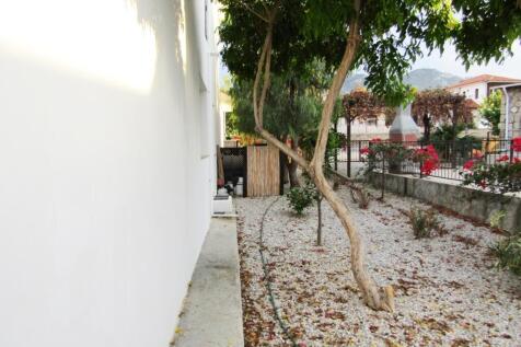 Beautiful Private Villa with Pool and Elevated Sea Views Image 9999 21