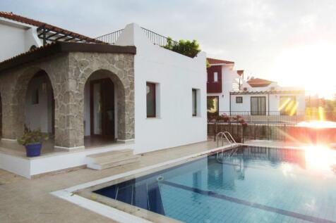 Beautiful Private Villa with Pool and Elevated Sea Views Image 84 3