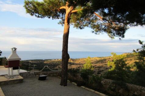 Beautiful Private Villa with Pool and Elevated Sea Views Image 9999 20