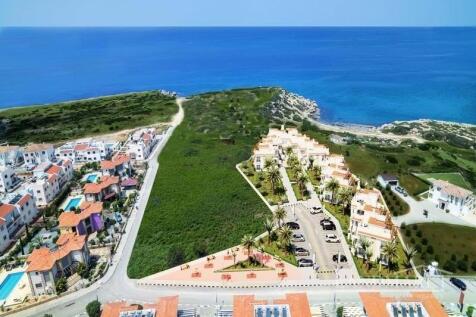 2-bedroom ground floor apartment &#43; fully furnished &#43; communal pools &#43; restaurant &#43; SPA centre &#43; supermarket &#43; pharmacy &#43; walking distance to the beach  Image 9999 22