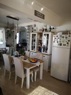 4 bedroom seaside villa with pool and sea views in excellent condition Image 9999 9