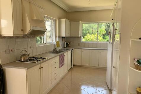 Peaceful 3 Bedroom Bungalow with Private Pool, Mature Gardens &amp; Panoramic Views in Catalkoy Image 9999 12
