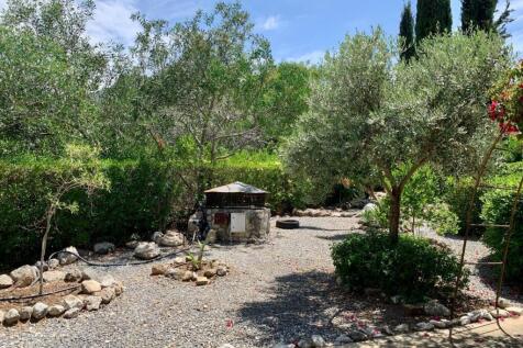 Peaceful 3 Bedroom Bungalow with Private Pool, Mature Gardens &amp; Panoramic Views in Catalkoy Image 9999 25
