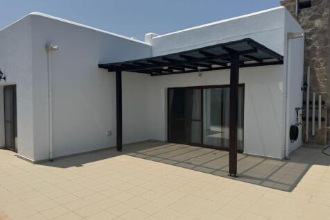Charming 2 Bedroom Bungalow with Mature Garden &amp; Roof Terrace in Alagadi Image 9999 2