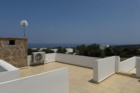 Charming 2 Bedroom Bungalow with Mature Garden &amp; Roof Terrace in Alagadi Image 9999 8