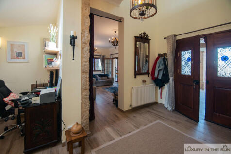 Idyllic Luxury Villa 3 Bedrooms set in the Pine Forests of Esentepe close to the Golf Club &amp; Beach Image 9999 22
