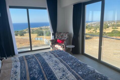 Outsanding 3 Bedroom Custom Penthouse Fully Furnished with Sea &amp; Mountain Views Image 9999 16