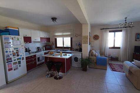 Stunning 1 Bedroom Apartment in Esentepe Image 9999 18