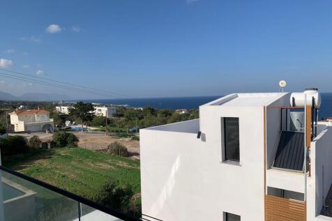 INCREDIBLE OFFER READY NOW NEW 3 Bedroom Sea View Villa Image 9999 13