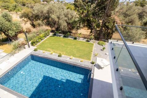 4-bedroom luxury resale villa &#43; fully furnished &#43; swimming pool &#43; VRF system &#43; Photovoltaic solar system &#43; close to a municipal park Image 9999 32