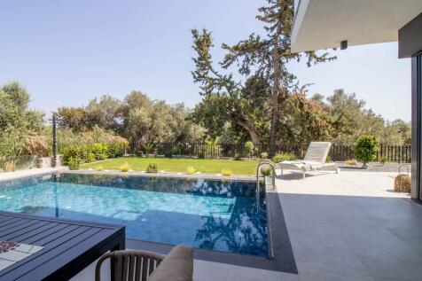 4-bedroom luxury resale villa &#43; fully furnished &#43; swimming pool &#43; VRF system &#43; Photovoltaic solar system &#43; close to a municipal park Image 9999 39