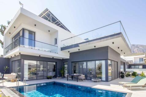 4-bedroom luxury resale villa &#43; fully furnished &#43; swimming pool &#43; VRF system &#43; Photovoltaic solar system &#43; close to a municipal park Image 9999 40