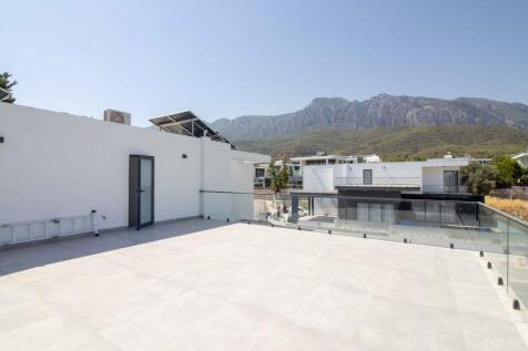 4-bedroom luxury resale villa &#43; fully furnished &#43; swimming pool &#43; VRF system &#43; Photovoltaic solar system &#43; close to a municipal park Image 9999 31