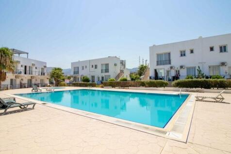 Beautiful 2 bedroom resale bungalow &#43; fully furnished &#43; roof terrace &#43; fully renovated &#43; communal swimming pool &#43; Title deed in the owner?s name VAT paid Image 9999 3