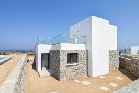 Brand new 3 bedroom contemporary designed resale villa &#43; located on top of a beautiful sandy beach &#43; sea views Image 9999 19
