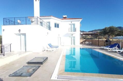 Beautiful 3 Bed Villa in Elevated Position with Views and Private Pool Image 85 4