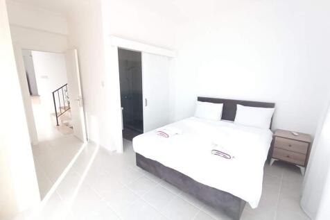 Beautiful 3 Bed Villa in Elevated Position with Views and Private Pool Image 9999 20