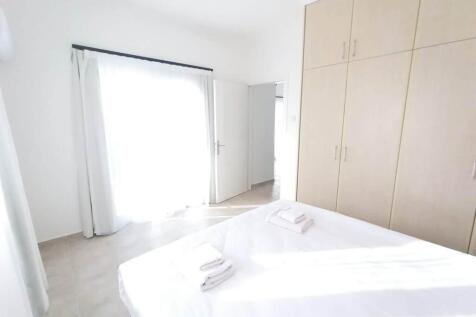Beautiful 3 Bed Villa in Elevated Position with Views and Private Pool Image 9999 23