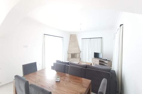 Beautiful 3 Bed Villa in Elevated Position with Views and Private Pool Image 9999 18