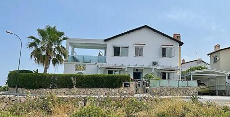 Beautiful 4 Bedroom Seaview Key Ready Resale Villa in Esentepe Image 72 3